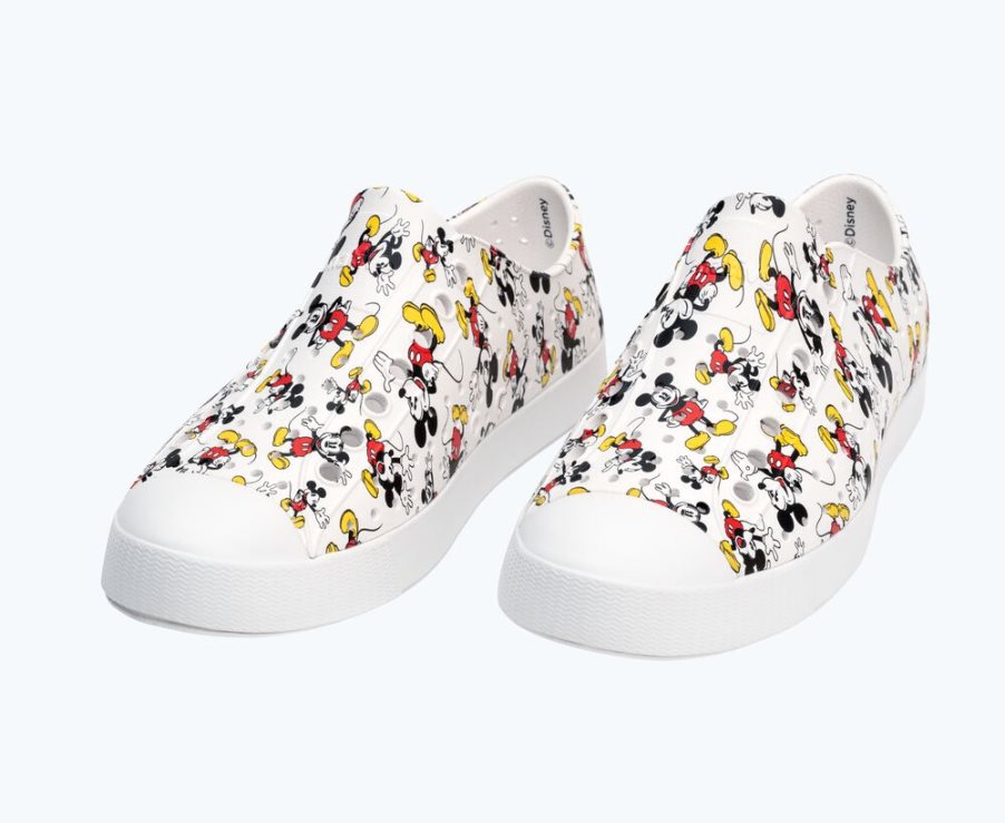 Native Jefferson Disney Print Schuhe Damen Mehrfarbig | U2WX1C734