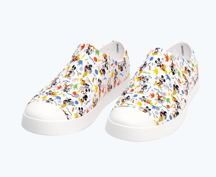 Native Jefferson Disney Print Schuhe Damen Mehrfarbig | YWFX38C13